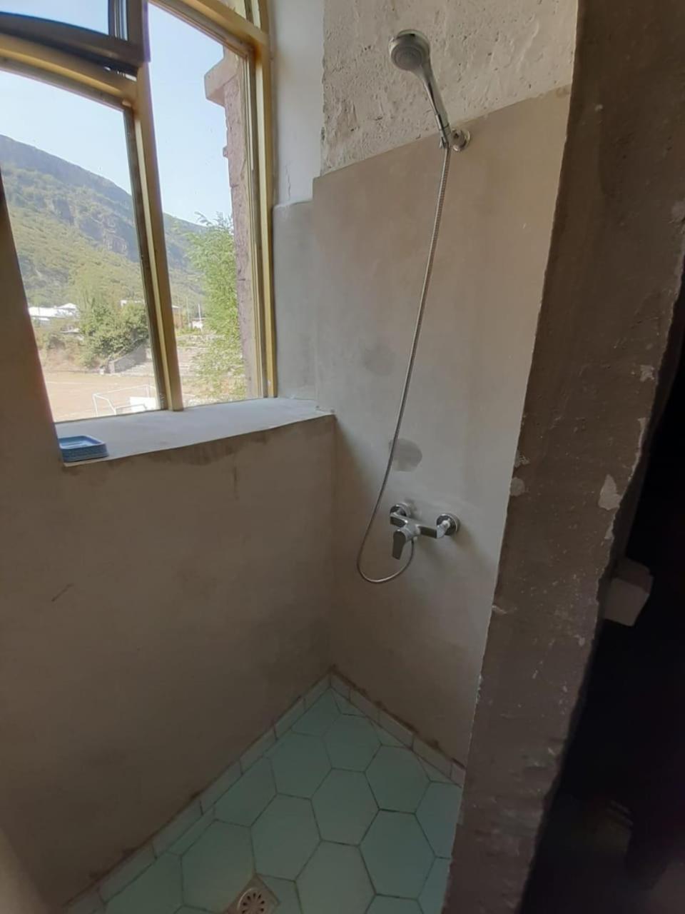Tumanyan Bathhouse Hostel Dış mekan fotoğraf